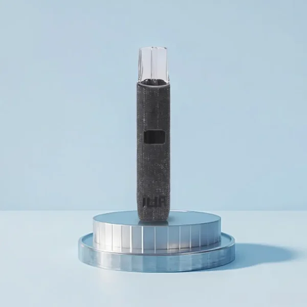 ILIA 哩亞布紋系列一代通用主機 電子煙換彈式主機 質感布紋外觀設計 相容一代煙彈使用 日常攜帶推薦 台灣現貨